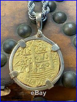 174x-l 8e Philip V Peru Cob Gold 8 Escudos In Bezel